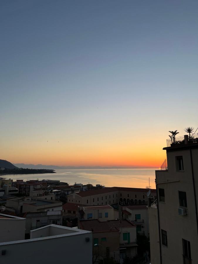 Window On The Sunset Apartamento Cefalù Exterior foto